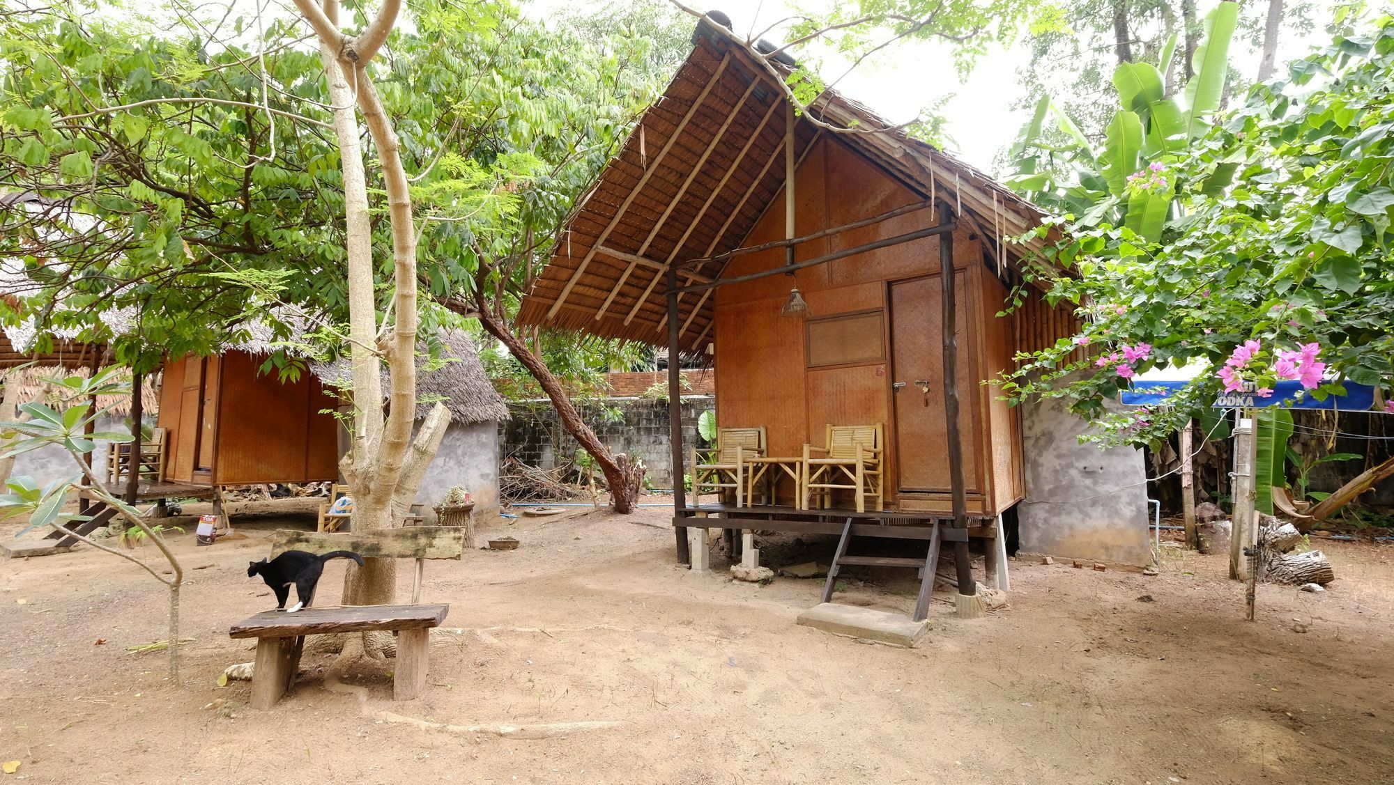 Ozone Beach Huts Ko Lanta Exterior foto